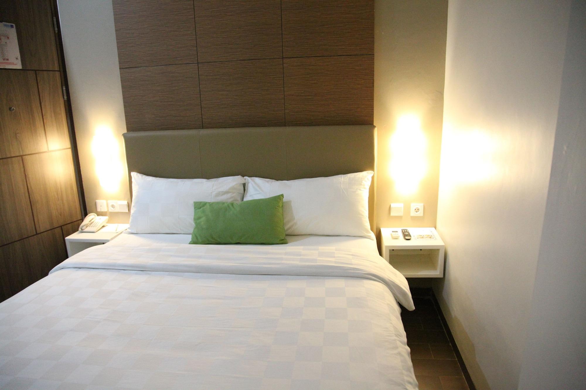 Terraz Tree Hotel Jakarta Ngoại thất bức ảnh
