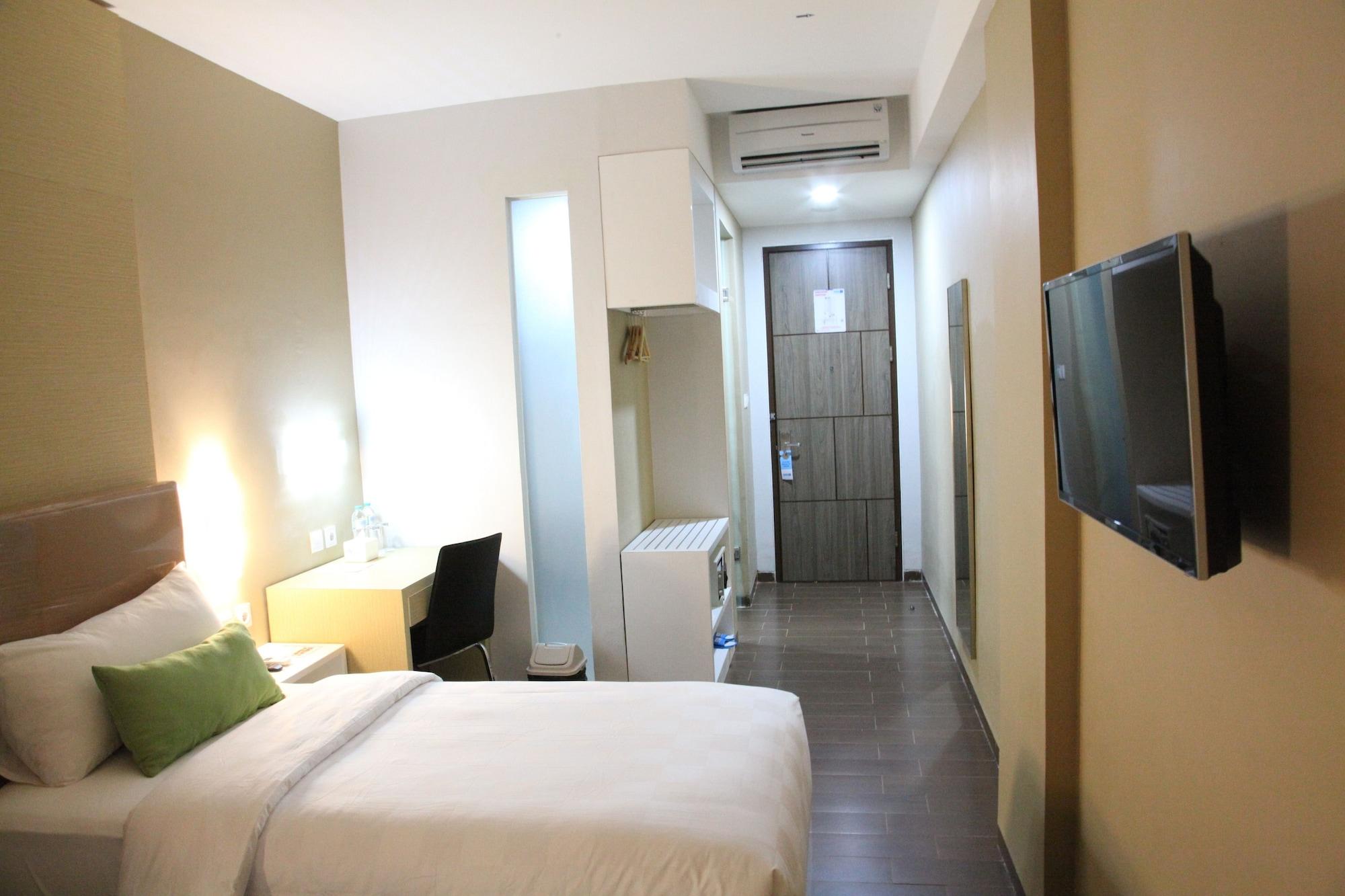 Terraz Tree Hotel Jakarta Ngoại thất bức ảnh