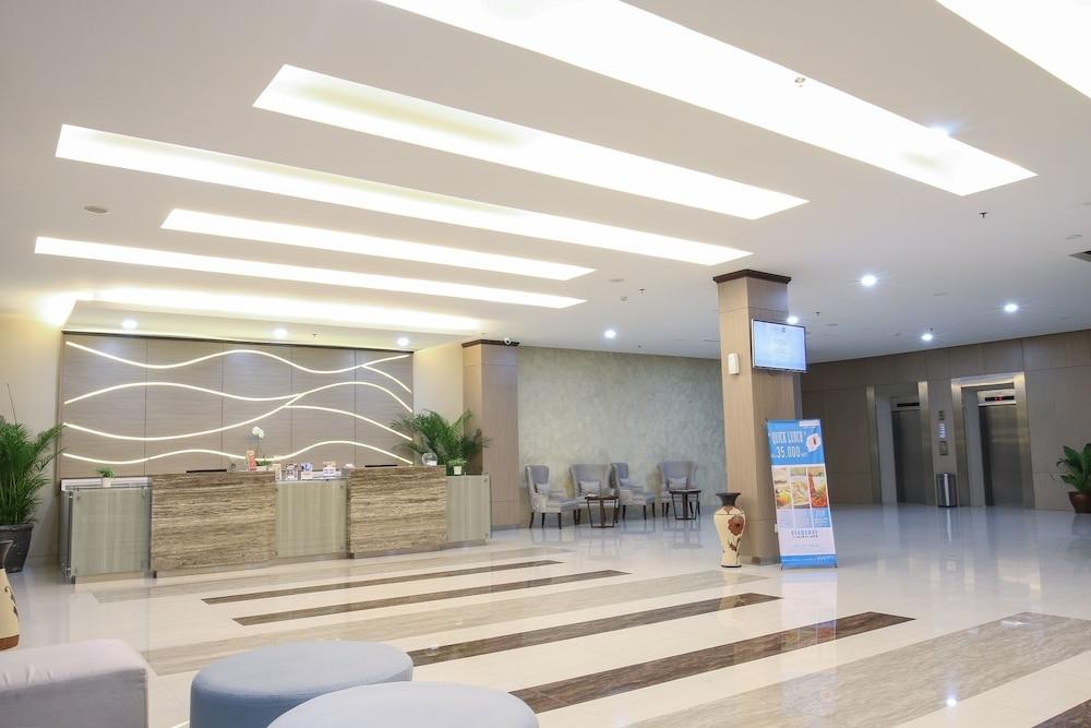 Terraz Tree Hotel Jakarta Ngoại thất bức ảnh