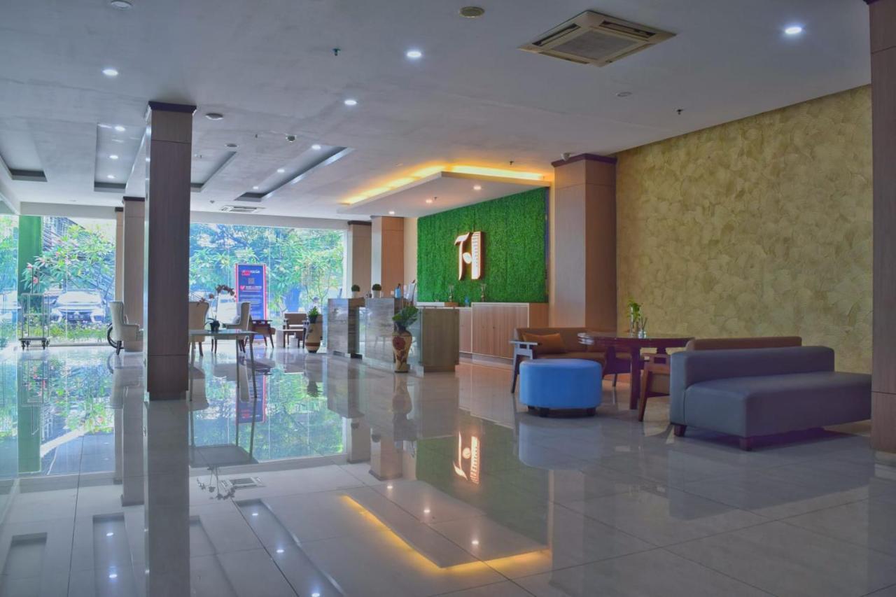 Terraz Tree Hotel Jakarta Ngoại thất bức ảnh