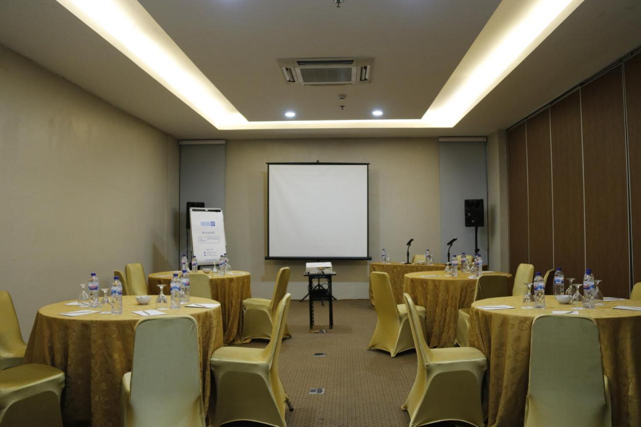 Terraz Tree Hotel Jakarta Ngoại thất bức ảnh