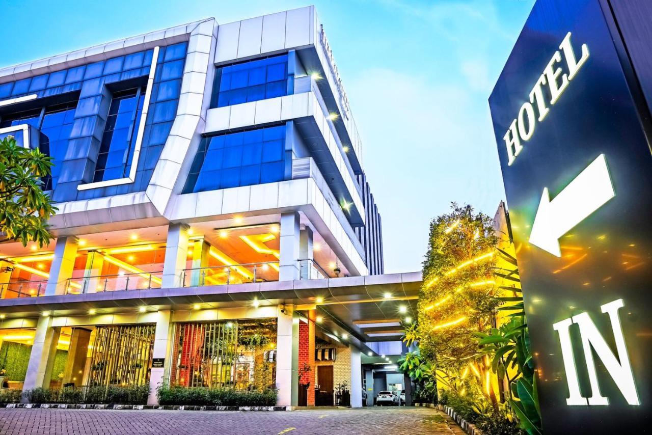Terraz Tree Hotel Jakarta Ngoại thất bức ảnh
