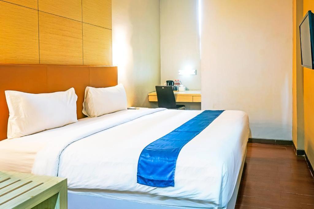 Terraz Tree Hotel Jakarta Ngoại thất bức ảnh